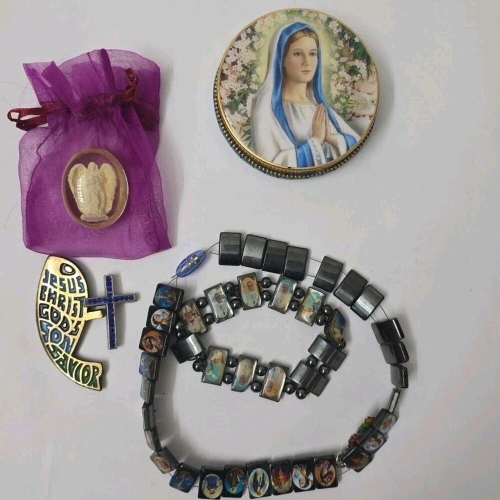 Lot Of Christian Costume Jewelry 1 Roasry In Case, 1 Necklace And Bracelet Set +